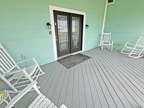 Exterior detail - Reel Relaxn - Beach Access - Island Realty (Grand Isle)