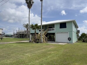 Exterior - Reel Relaxn - Beach Access - Island Realty (Grand Isle)