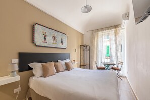 3 bedrooms, iron/ironing board, free WiFi - Mika Apartment alla Stazione (Palermo)