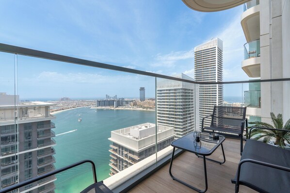 Luxury Apartment, Balcony, Sea View | Balcony - Czechin Brand New BeachFront Palm View (Dubai)