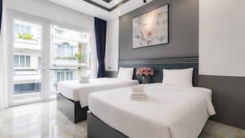 Deluxe Double or Twin Room, Balcony | Premium bedding, down duvets, minibar, desk