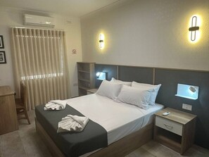 2 Schlafzimmer, Bügeleisen/Bügelbrett, Reisekinderbett, kostenloses WLAN
