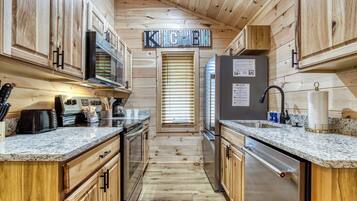 Fridge, microwave, coffee/tea maker, toaster