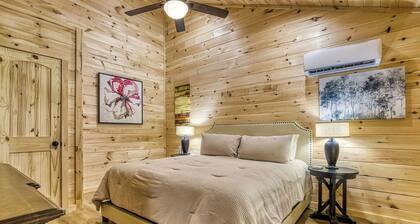 Queens Quarters- Pickleball Court, Creek, WIFI, Mountain Views, Starting at $79"