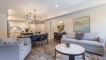 TV, fireplace, offices
