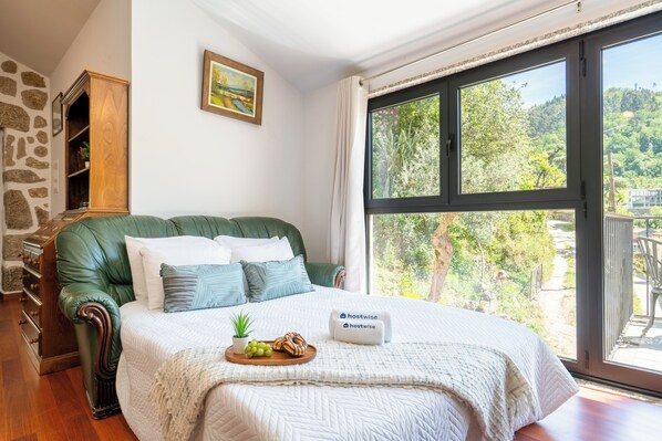 1 bedroom, iron/ironing board, WiFi, bed sheets - Casa Fonte de Pedra Gerês (Cova)