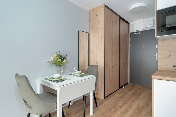 Interior - Studio z Tarasem 2 Osoby by Renters (Poznan)