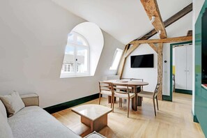 Télévision, espaces bureaux