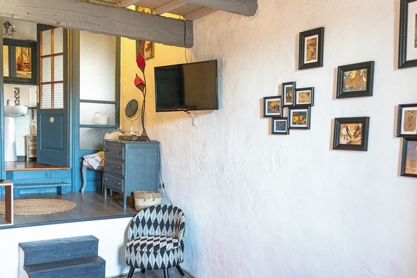 Habitación Club | Wifi gratis, decoración individual, mobiliario individual y ropa de cama
