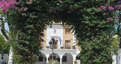 El Bosque Retreat - Spacious 3 Bedroom Apartment