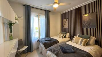 Apartment | 2 bedrooms, iron/ironing board, free WiFi, bed sheets