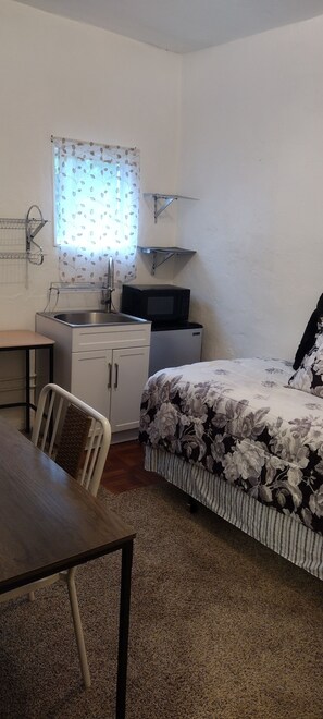 1 室のベッドルーム、アイロン / アイロン台、WiFi、ベッドシーツ