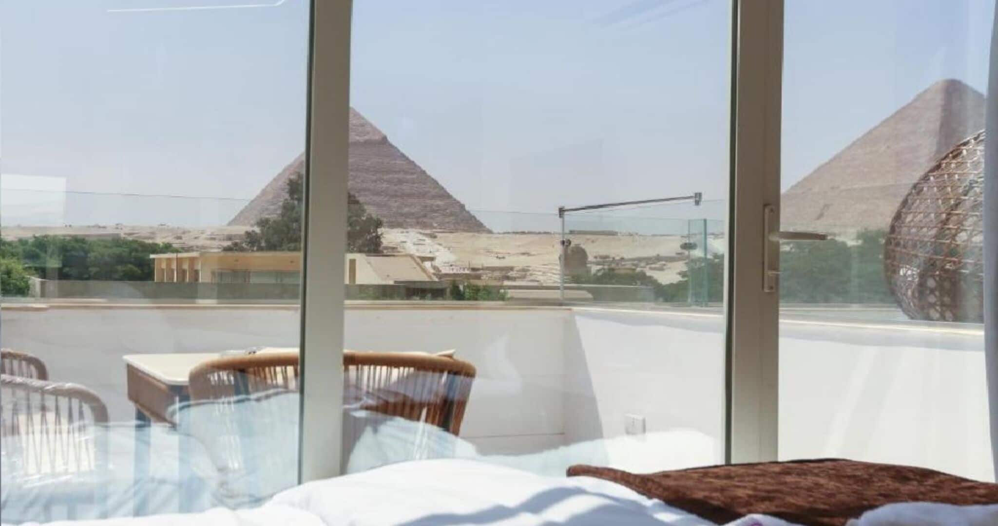 房內夾萬、書桌、遮光窗簾/窗簾、隔音