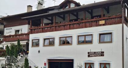 Etwas Älter Aber Fein