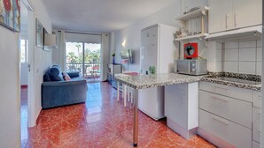 Apartment | Private kitchen - Apto 111 El Dorado Playa las Americas (Arona)