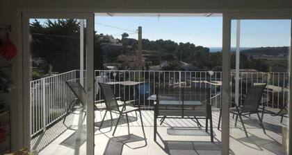 Charming 2-bed Apartment in Moraira, Private Pool,