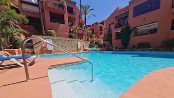 Apartamento | Piscina | Piscina externa