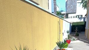 Villa | Property grounds - Inviting 4-bed Villa in Orihuela (Orihuela)