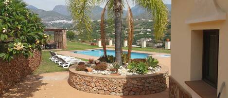 Apartment | Pool | Outdoor pool