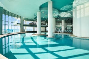 Indoor pool - TURQUOISE Place. 3 bed 3 bath. Sleeps 12. Balcony Hot Tub. August 20% off. (Orange Beach)