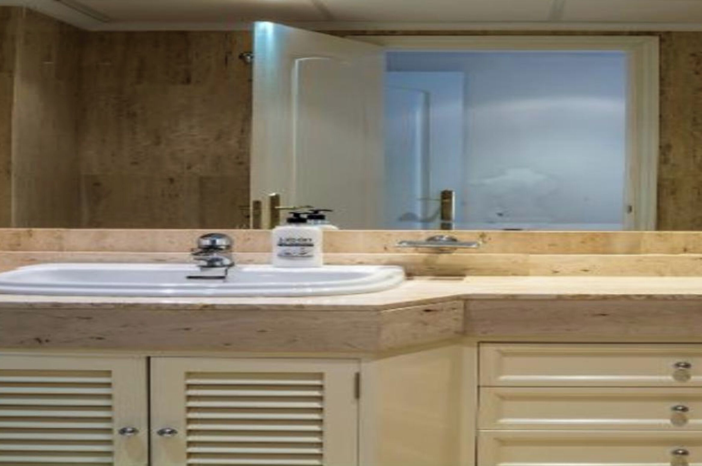 Shower, hair dryer, towels, toilet paper