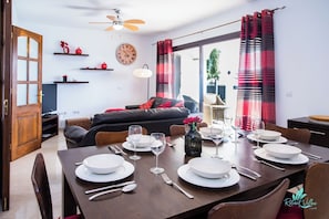 Villa | Dining - 3 Bed Villa - Pool, Terrace, Bbq, Near Beach (Yaiza)