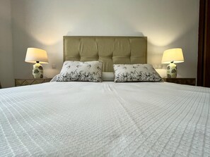 Maison | 3 chambres, fer et planche à repasser, Wi-Fi gratuit, draps fournis