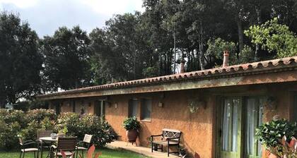 Alba 2-bed Cottage - Sleeps 4 - Montseny Park