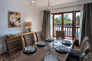 Villa | Dining - 4 Bed Villa - Heated Pool, Pool Table, Bbq, Patio (Yaiza)