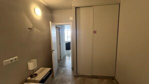 Óflokkuð mynd, 2 af 21, hnappur