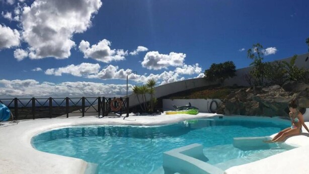 Villa | Pool - Villa - Sleeps 8 - Hot Tub - Pool - Parking (Tías)