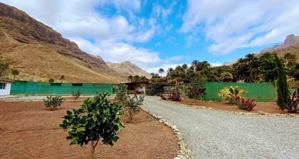 Large Country House Near Maspalomas & Fataga