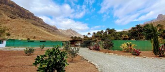 Large Country House Near Maspalomas & Fataga