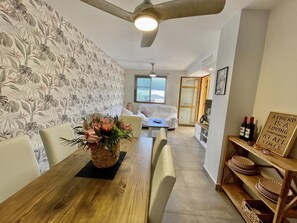 Apartment | Dining - Remarkable 1-bed Apartment & Sea Views - Sleeps 2 (Finestrat)