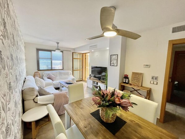 Apartment | Living area - Remarkable 1-bed Apartment & Sea Views - Sleeps 2 (Finestrat)