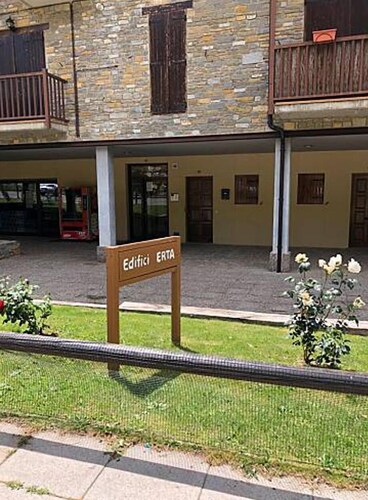 Lovely Triplex Apartment in La Vall de Boi