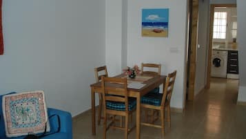 House | Tempat makan