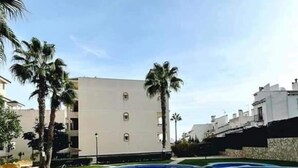 Apartment | Pool