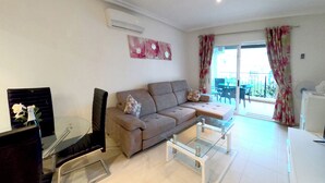 Apartment | Wohnbereich