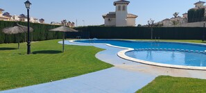 公寓 | 游泳池 | 室外游泳池