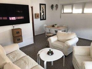 Apartment | Living area - Lovely 4-bed Apartment in San Pedro del Pinatar (San Pedro del Pinatar)