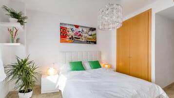 Apartamento | 2 dormitorios, tabla de planchar con plancha, wifi gratis y ropa de cama