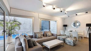 Living area - Villa Mirador de los Corales By Paramount Holidays (Santa Ursula)