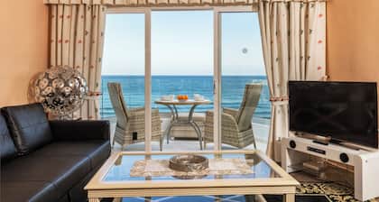 1 Line Beachfront Apartment With Stunning sea View