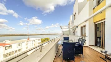 Chalet | Property grounds