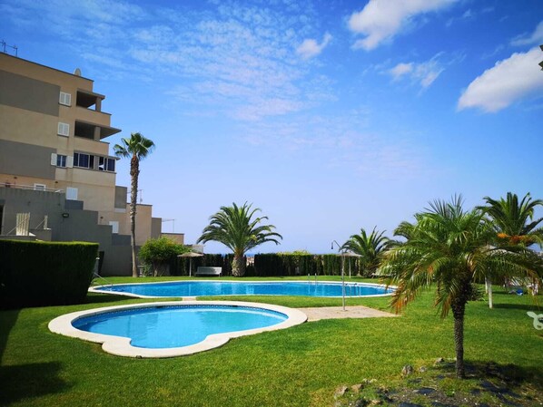 Apartment | Pool