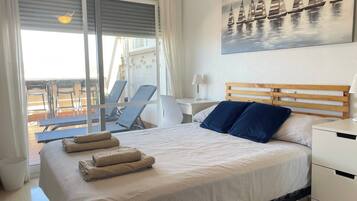 3 dormitorios, tabla de planchar con plancha, wifi gratis y ropa de cama
