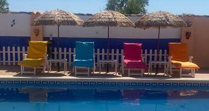 2 Bed-sleeps 4-mtn View-private Pool & Terrace