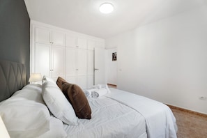 2 bedrooms, free WiFi, bed sheets - La Tablada Atlantic Sea View Apto20 (Adeje)