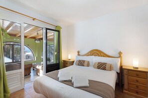 3 bedrooms, free WiFi, bed sheets - Villa Duke Swimminpool (Granadilla de Abona)